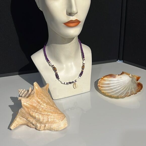 Bundle Sale 3 for $15 | Shell & Bead Necklace with Hanging Shell - Picture 3 of 9